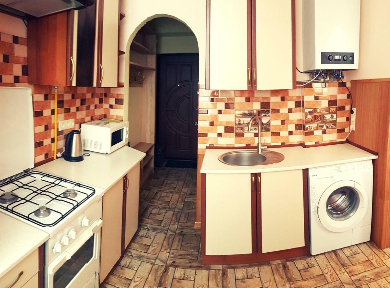 Квартира В Центрі Вулиця Балабана 29 Біля Краківського Ринку Lviv Extérieur photo