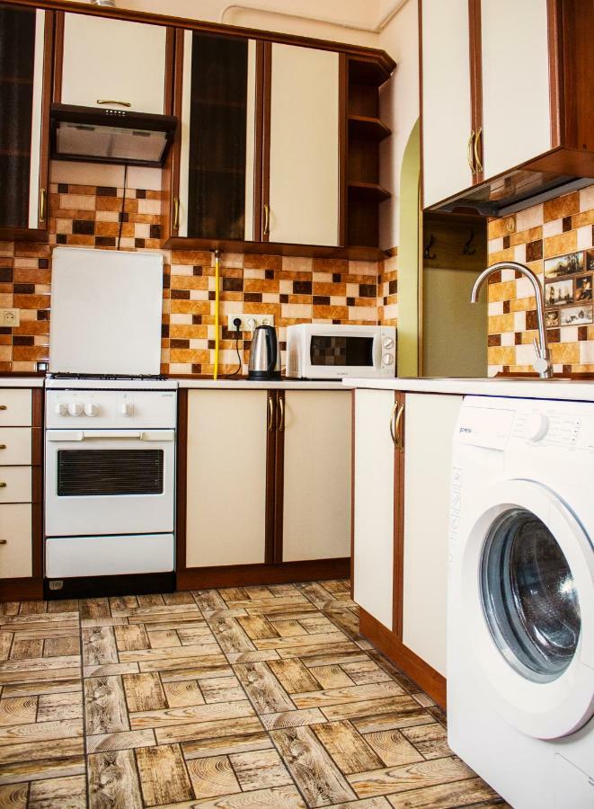 Квартира В Центрі Вулиця Балабана 29 Біля Краківського Ринку Lviv Extérieur photo