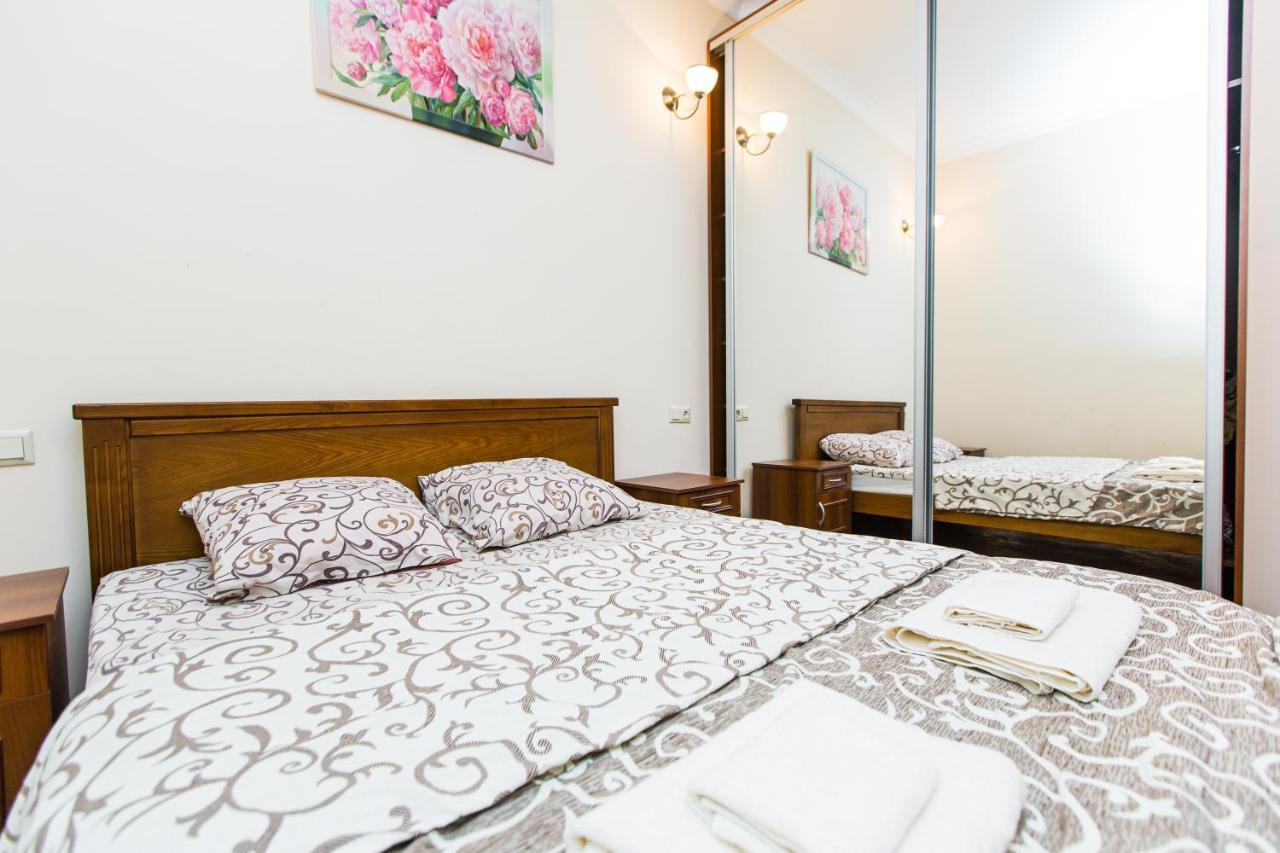 Квартира В Центрі Вулиця Балабана 29 Біля Краківського Ринку Lviv Extérieur photo
