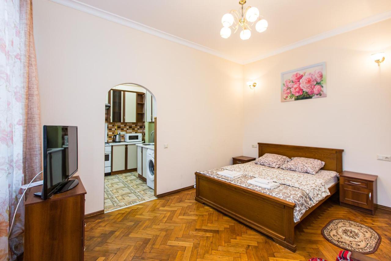 Квартира В Центрі Вулиця Балабана 29 Біля Краківського Ринку Lviv Extérieur photo