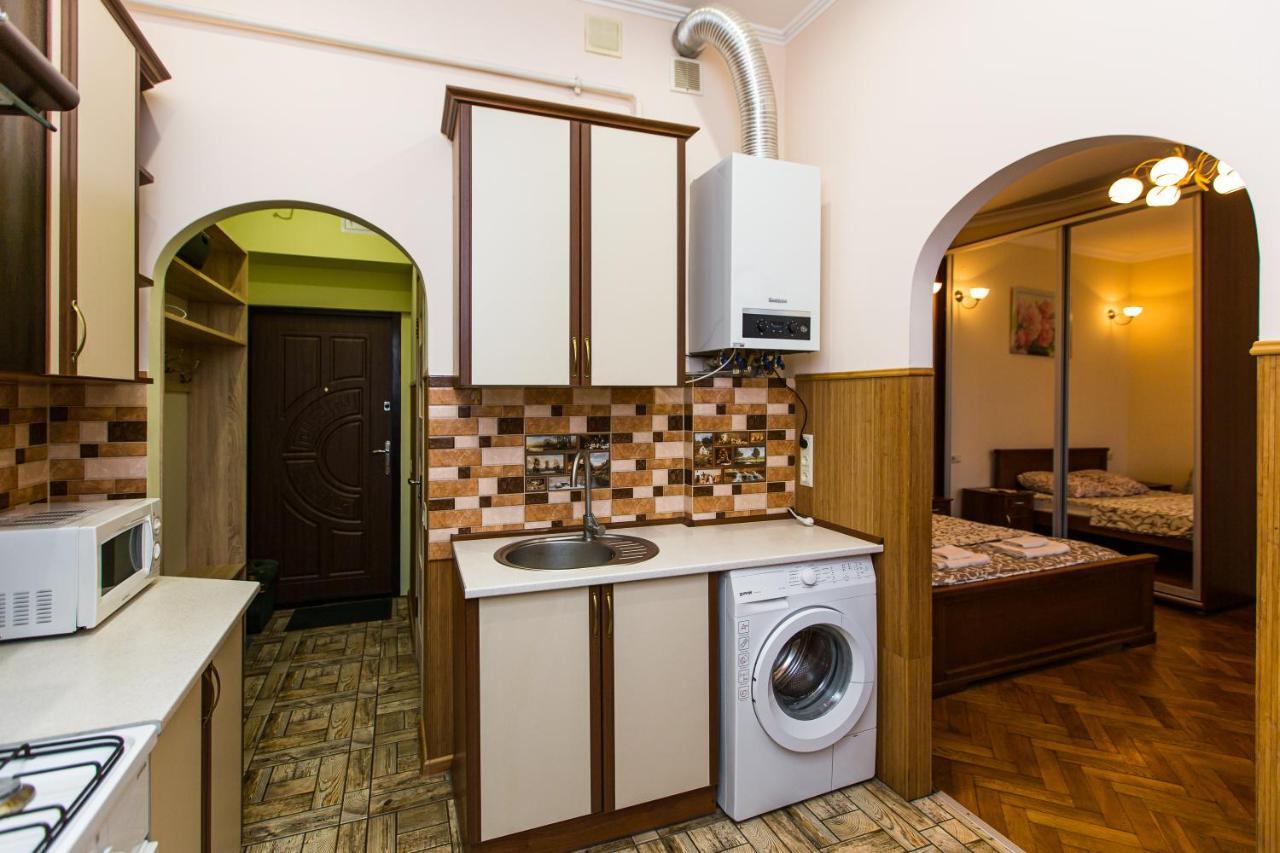 Квартира В Центрі Вулиця Балабана 29 Біля Краківського Ринку Lviv Extérieur photo